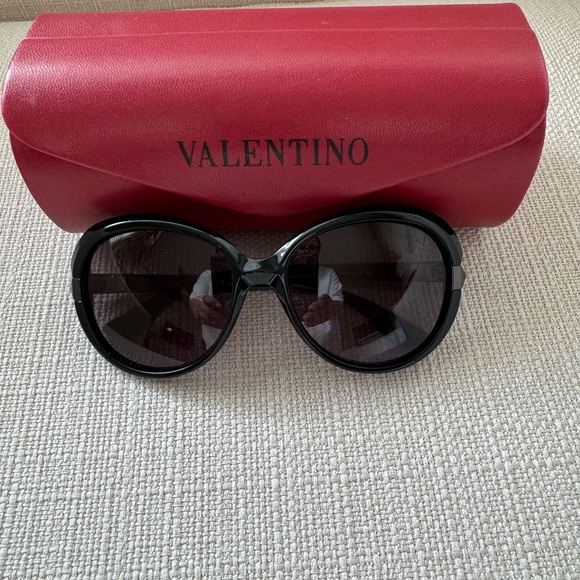 Valentino Elegant Black Sunglasses